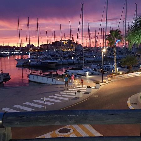 vis-à-vis Yachthafen Vila Dénia Exterior foto