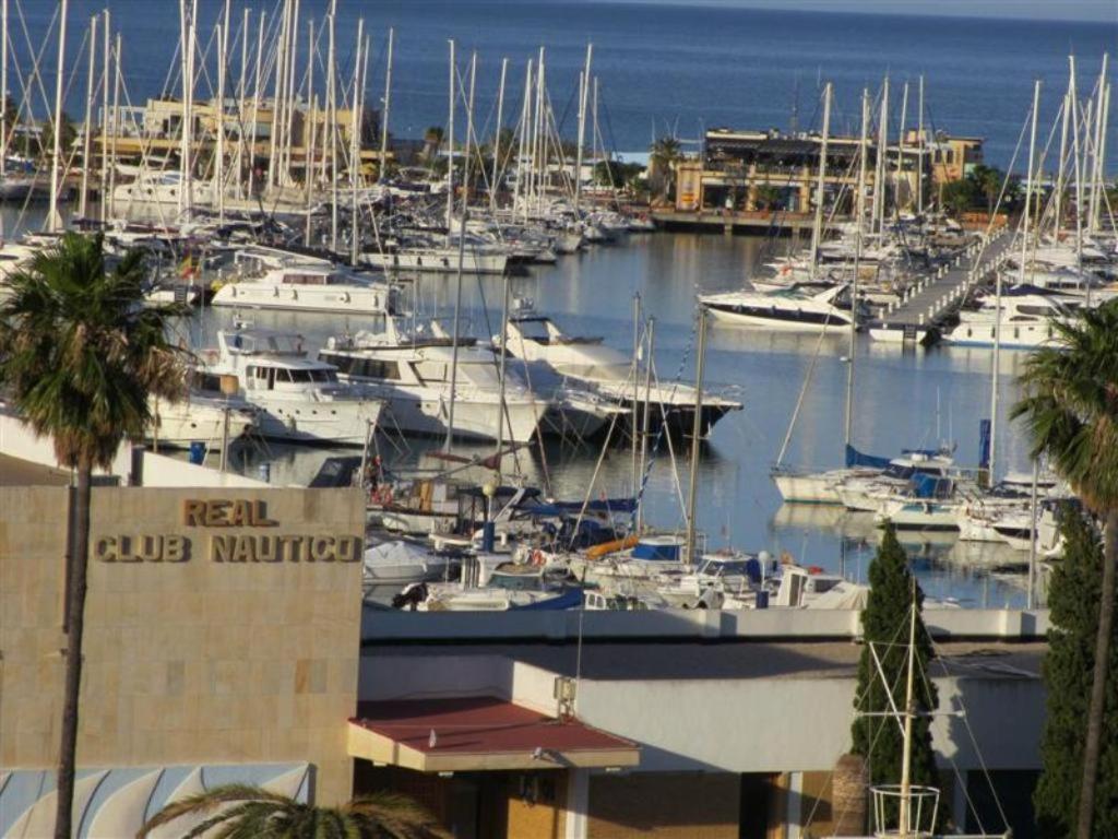 vis-à-vis Yachthafen Vila Dénia Exterior foto